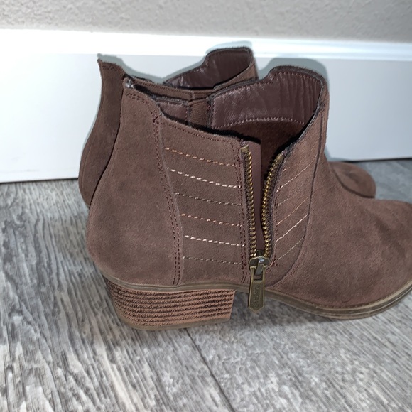 Sketchers Memory Foam block heel leather short brown Chelsea boots Sz 8.5 rustic - Picture 12 of 17